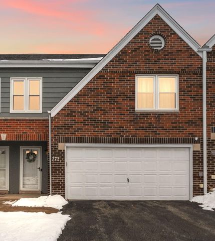 772 Kenmare Parkway, Crown Point, IN 46307