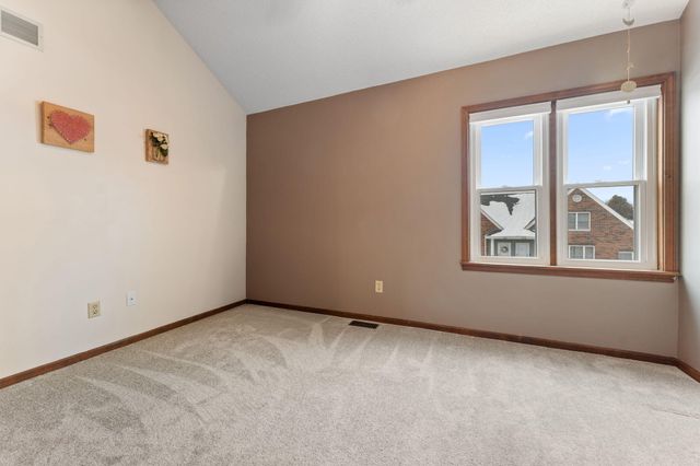 772 Kenmare Parkway, Crown Point, IN 46307