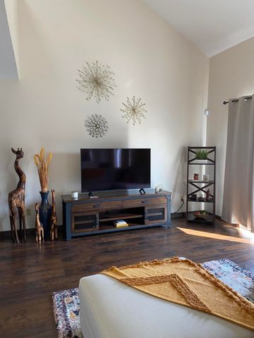 772 Kenmare Parkway, Crown Point, IN 46307