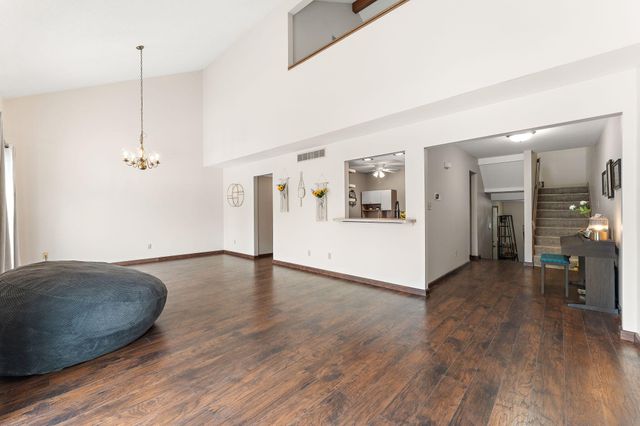 772 Kenmare Parkway, Crown Point, IN 46307