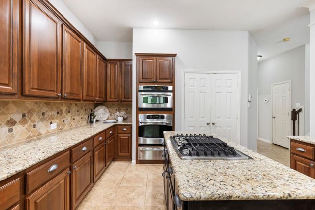 4911 Ontonagon Way, Spring, TX 77386