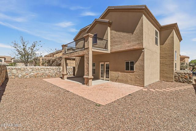 11441 VICTOR FLORES Place, El Paso, TX 79934