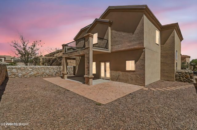 11441 VICTOR FLORES Place, El Paso, TX 79934