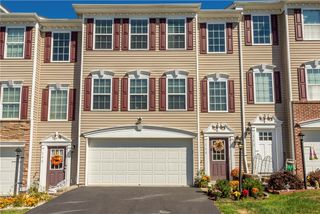 144 Cinque Terra Pl, Finleyville, PA 15332