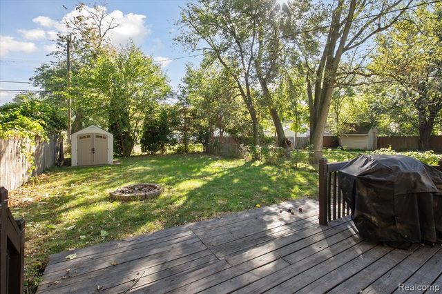 11725 Cornell Street, Taylor, MI 48180