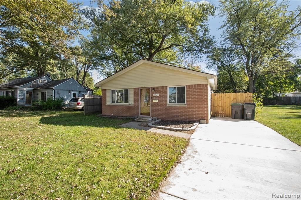 11725 Cornell Street, Taylor, MI 48180