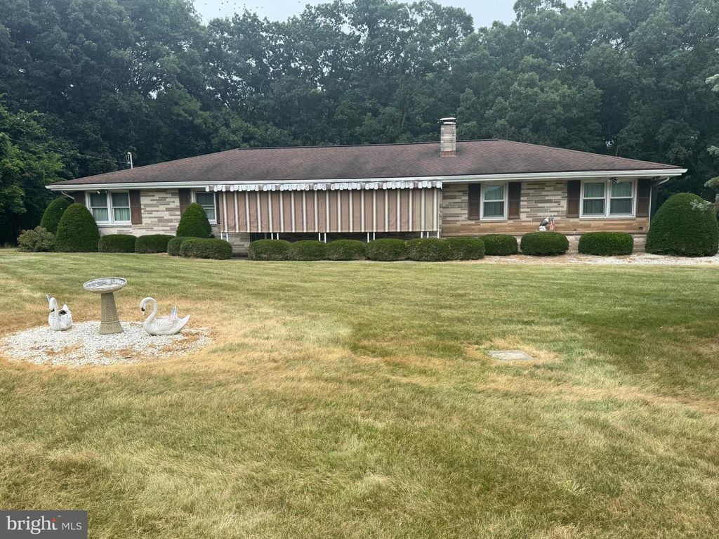 1500 RIDGE RD, Wellsville, PA 17365