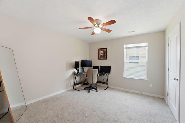 234 Sandburg Drive, Lithopolis, OH 43136