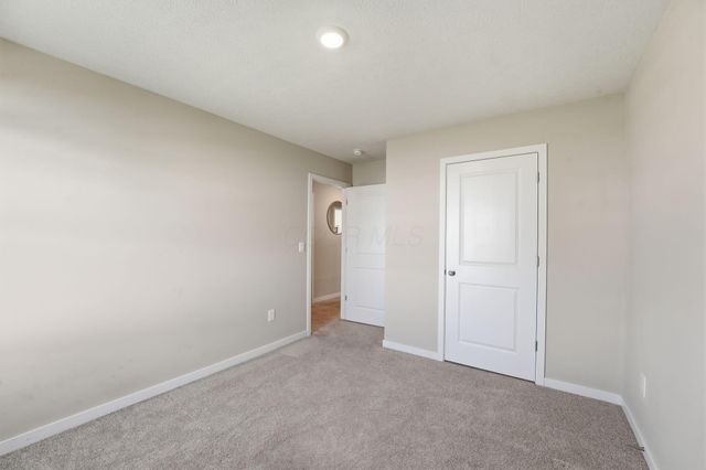 234 Sandburg Drive, Lithopolis, OH 43136