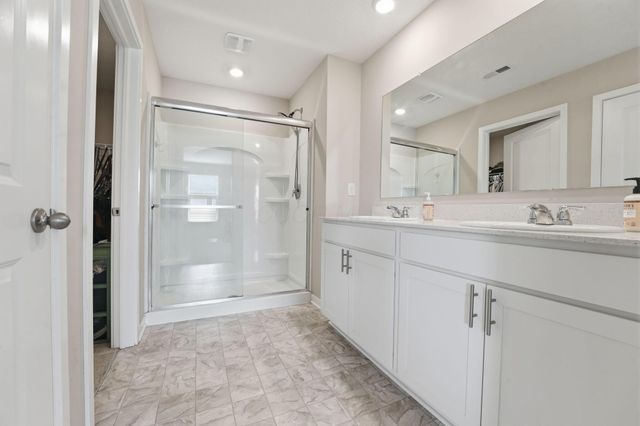 234 Sandburg Drive, Lithopolis, OH 43136
