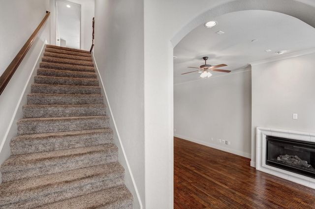 4111 Rawlins Street 202, Dallas, TX 75219