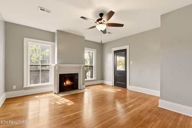 712 Morgan St, Knoxville, TN 37917