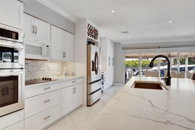 2821 NE 59th Street, Fort Lauderdale, FL 33308