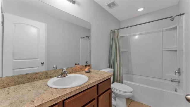 2447 TORRENS DRIVE, Lakeland, FL 33805