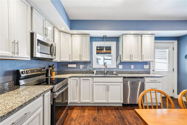 3022 Harcum Way, South Side, PA 15203