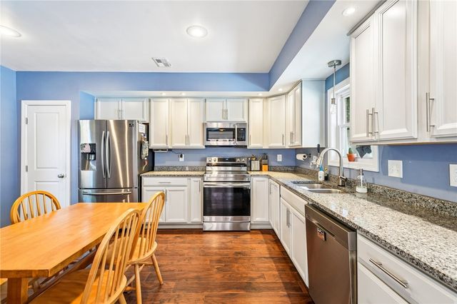 3022 Harcum Way, South Side, PA 15203