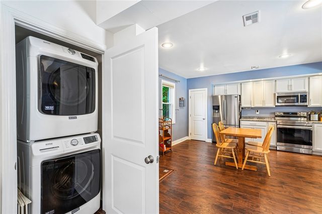 3022 Harcum Way, South Side, PA 15203