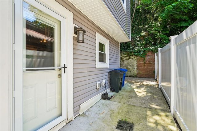 3022 Harcum Way, South Side, PA 15203