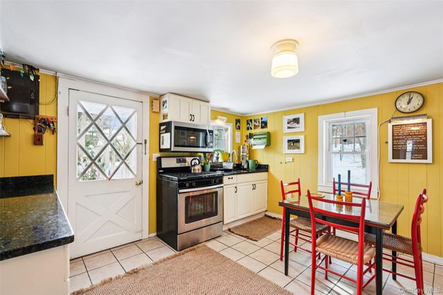 422 N Midland Avenue, Nyack, NY 10960