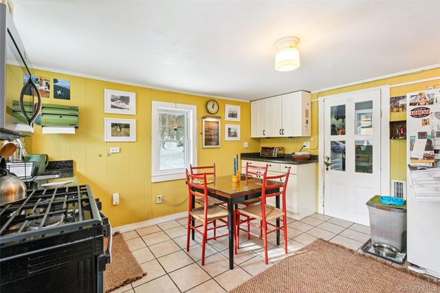 422 N Midland Avenue, Nyack, NY 10960