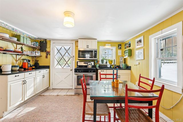 422 N Midland Avenue, Nyack, NY 10960