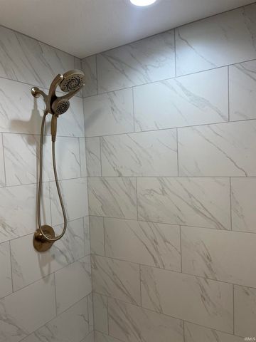 3156 Stratus Drive, West Lafayette, IN 47906