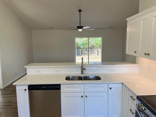 3156 Stratus Drive, West Lafayette, IN 47906