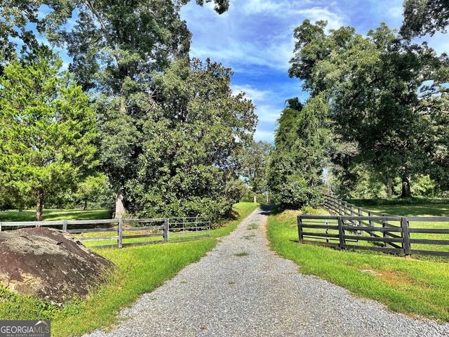 8827 Estes Road, Macon, GA 31220