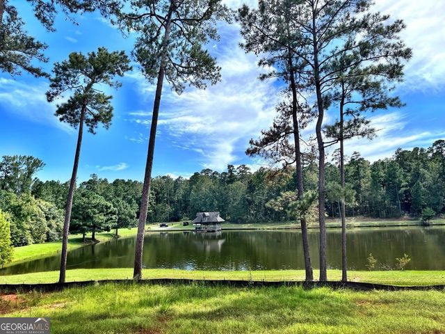 8827 Estes Road, Macon, GA 31220