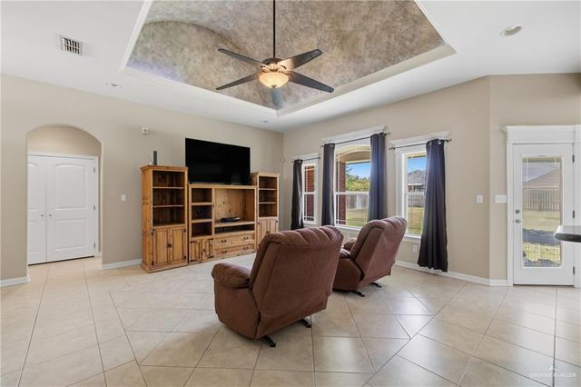 2914 Windcrest Lane, Harlingen, TX 78550