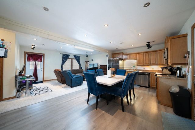 4604 S Meadowview, Wichita, KS 67216