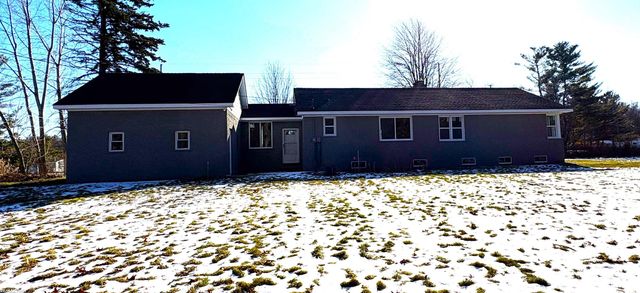 8760 Gratiot Avenue, Columbus Twp, MI 48063