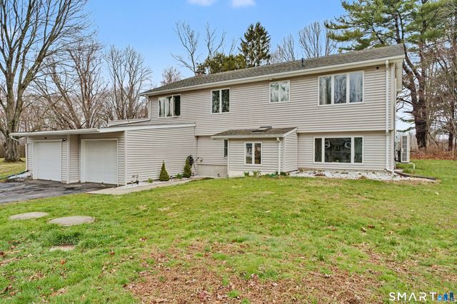 18 Caulkins Road, Norwich, CT 06360