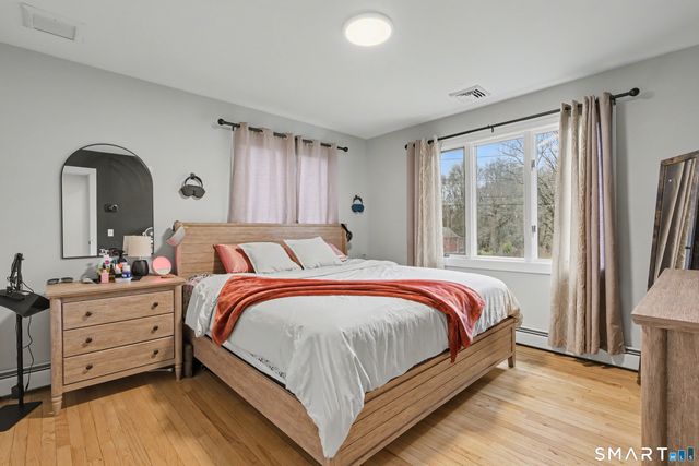 18 Caulkins Road, Norwich, CT 06360