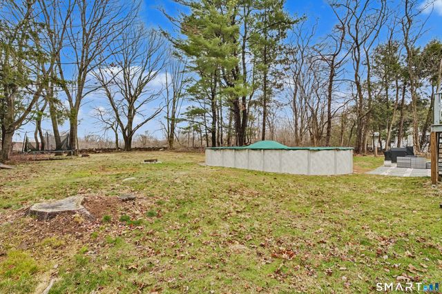 18 Caulkins Road, Norwich, CT 06360