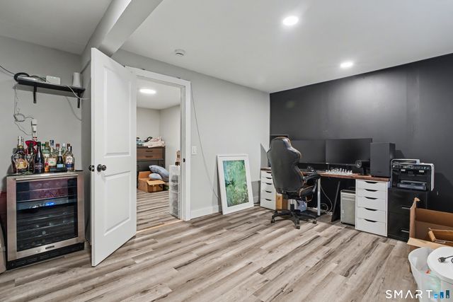 18 Caulkins Road, Norwich, CT 06360