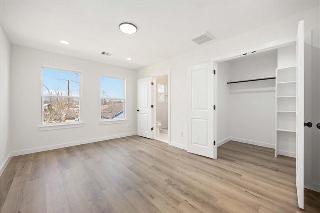 7921 Bonaire Street B, Houston, TX 77028