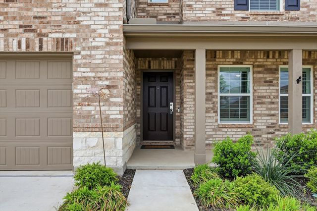 805 Shire Avenue, Haslet, TX 76052