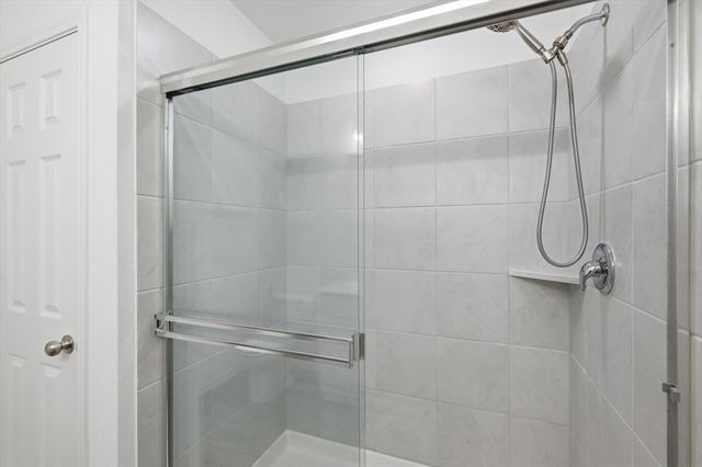 805 Shire Avenue, Haslet, TX 76052