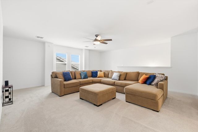 805 Shire Avenue, Haslet, TX 76052