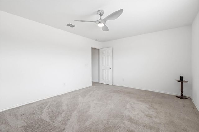 805 Shire Avenue, Haslet, TX 76052