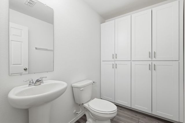 805 Shire Avenue, Haslet, TX 76052