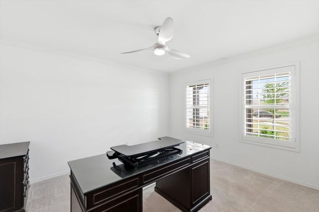 805 Shire Avenue, Haslet, TX 76052