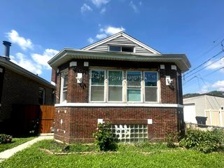 7214 S Bell Avenue, Chicago, IL 60636