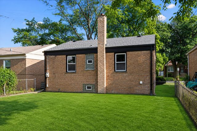 438 W 126th Place, Chicago, IL 60628