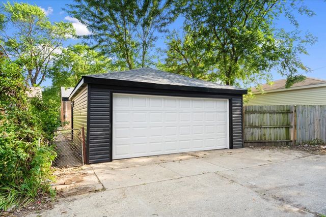 438 W 126th Place, Chicago, IL 60628