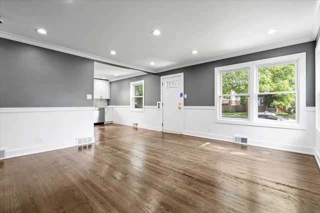 438 W 126th Place, Chicago, IL 60628