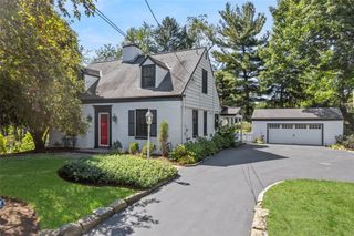 308 S Pasadena Drive, Fox Chapel, PA 15215