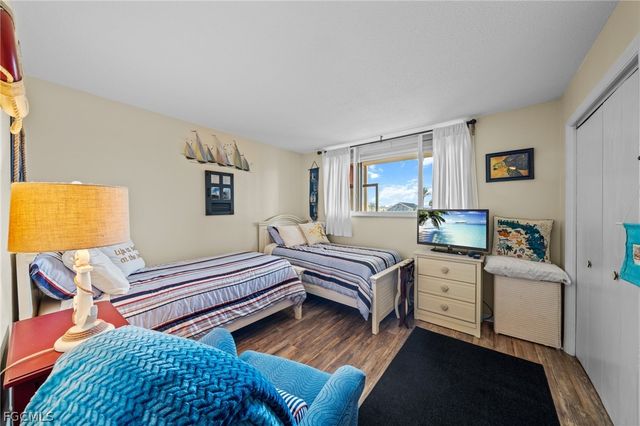 1766 Cape Coral PKWY E 205, Cape Coral, FL 33904