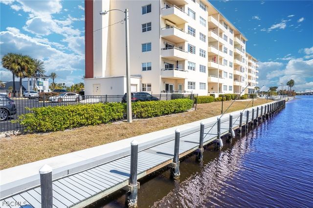 1766 Cape Coral PKWY E 205, Cape Coral, FL 33904